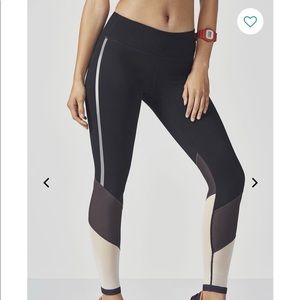 Fabletics Midrise Mesh Powerhold Legging